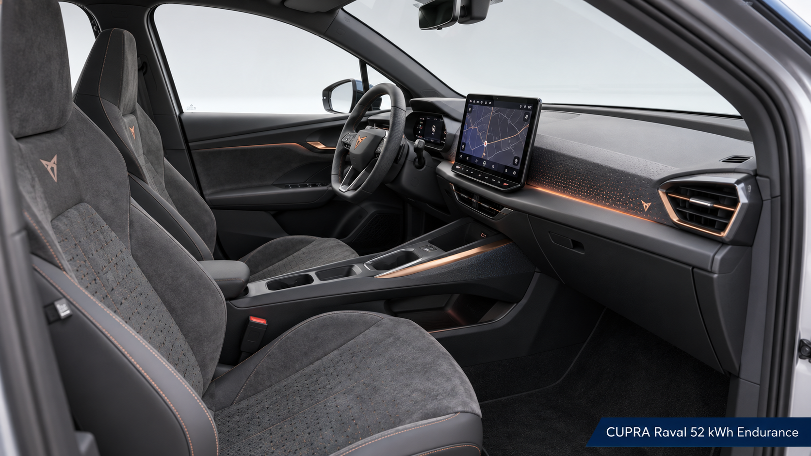 CUPRA Raval 52 kWh Endurance – Innenraum mit Modellbezeichnung