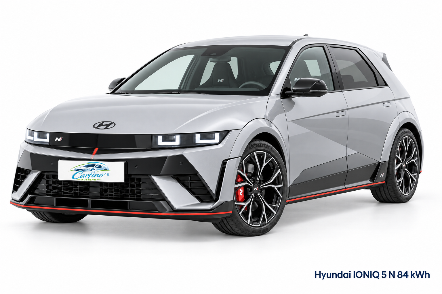 Hyundai IONIQ 5 N 84 kWh Frontansicht im Studio mit Carfino-Kennzeichen