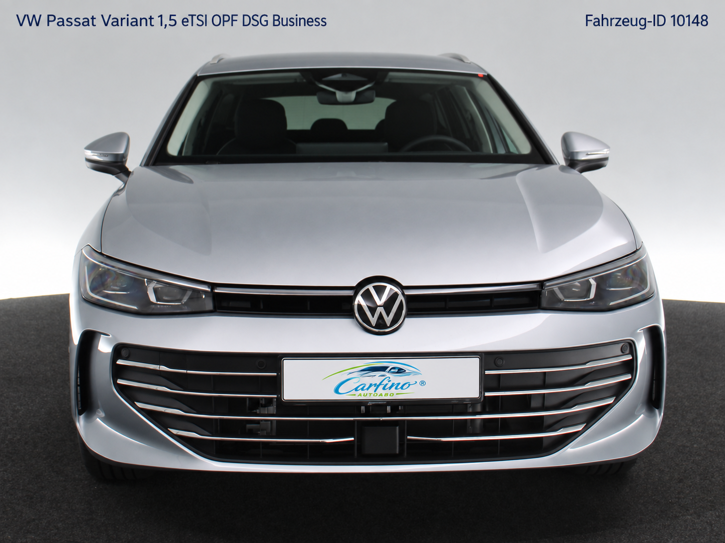 VW Passat Variant 1,5 eTSI OPF DSG Business Frontansicht im Studio